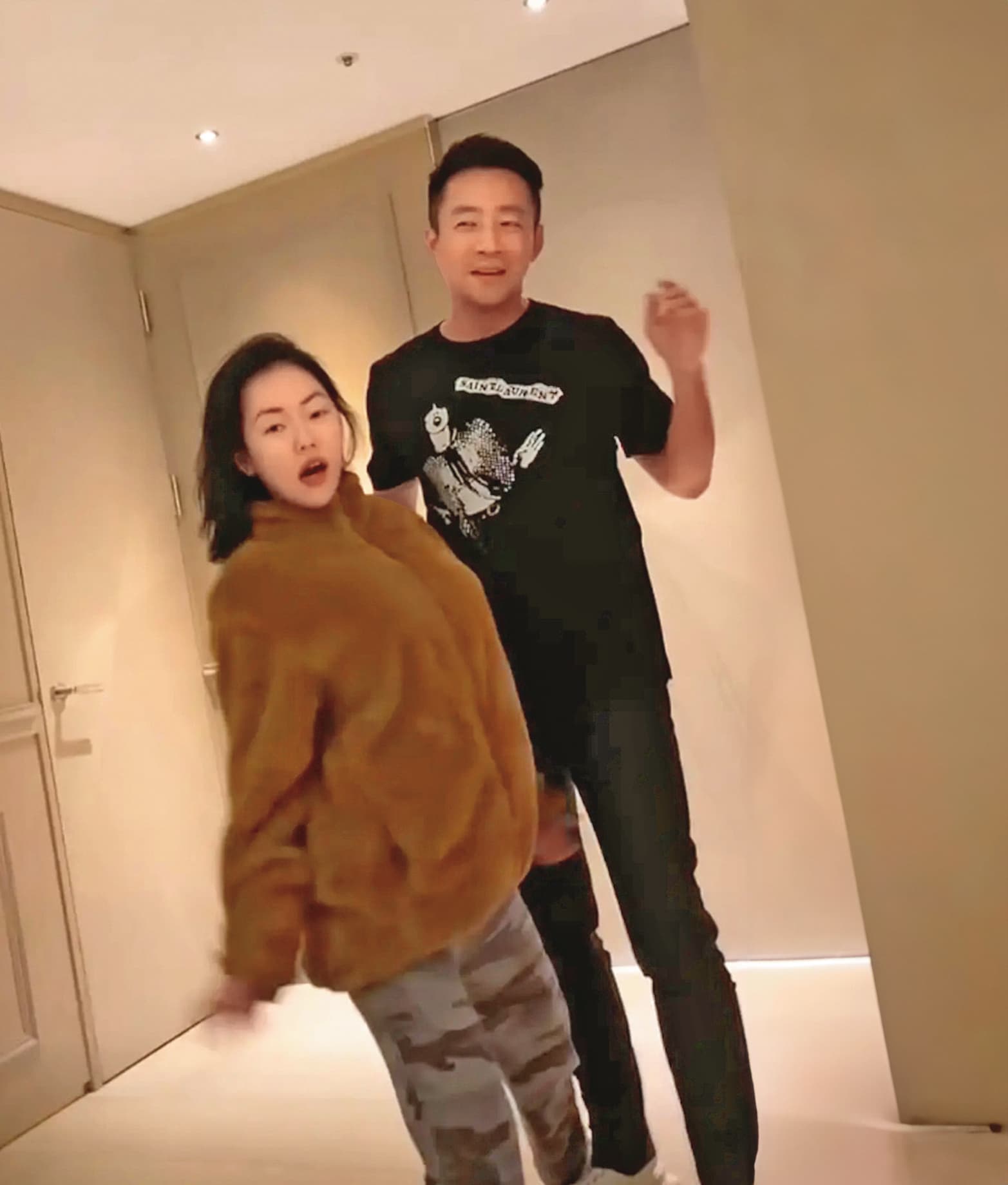 小S（左）和汪小菲（右）現在幾乎失聯，也鮮少和大S的兩個孩子有互動。（翻攝自汪小菲抖音）