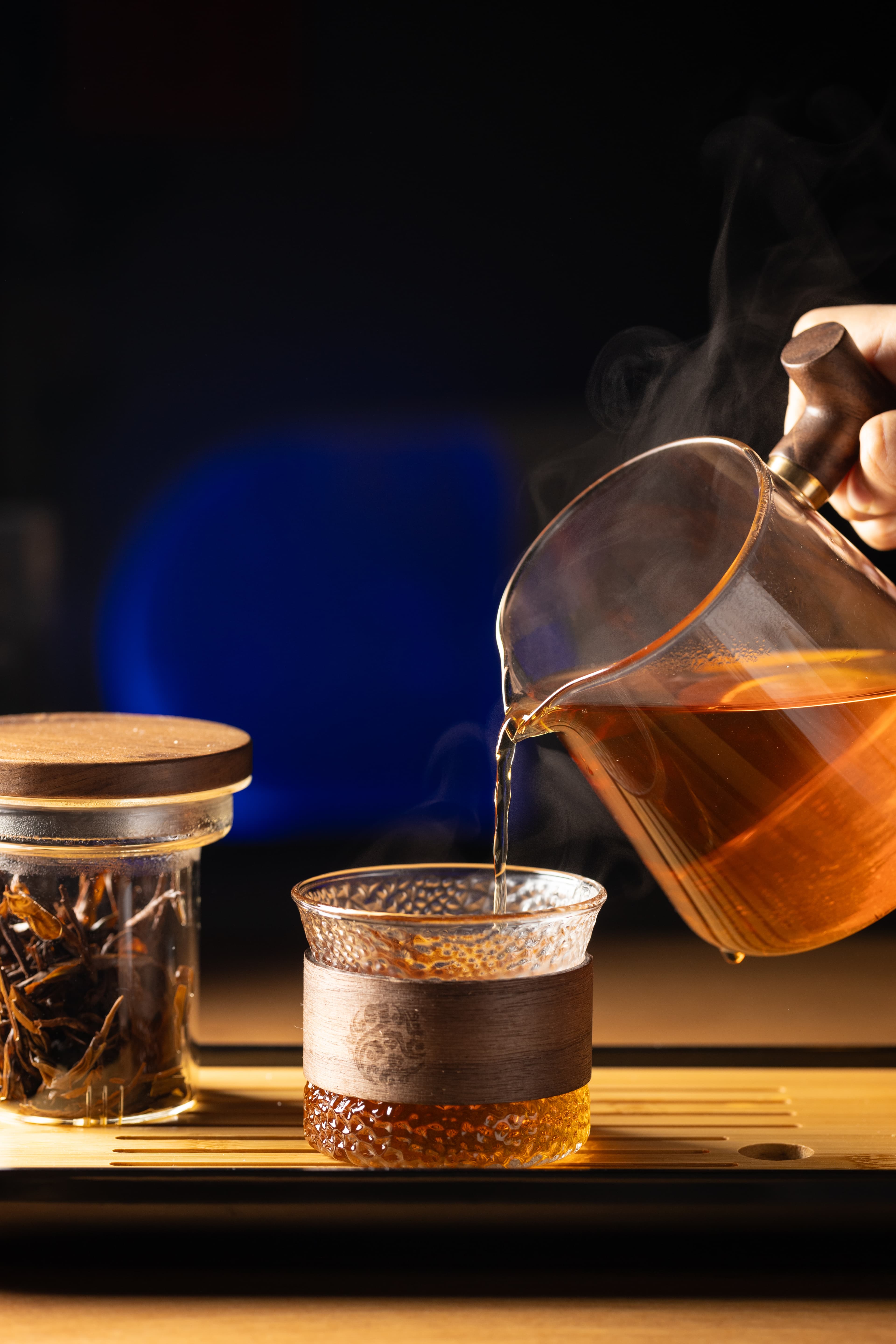 親戚自種的「台灣台茶18號紅玉紅茶」,有淡淡的肉桂香氣,帶點薄荷風味。(150元/壺)