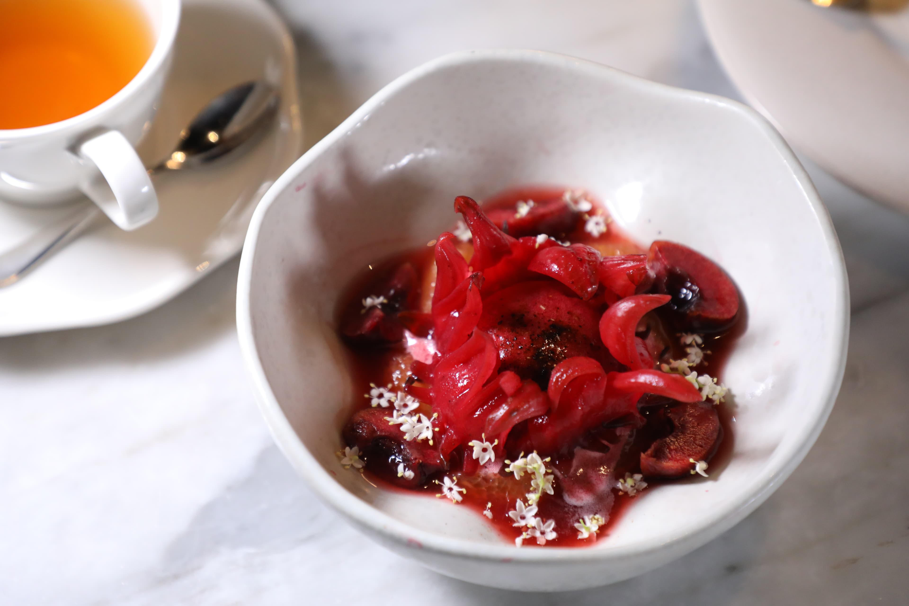 貌似蜜餞的「Chamoy Sorbet」味道鹹酸辣兼具。（350泰銖／份，約NT$309）