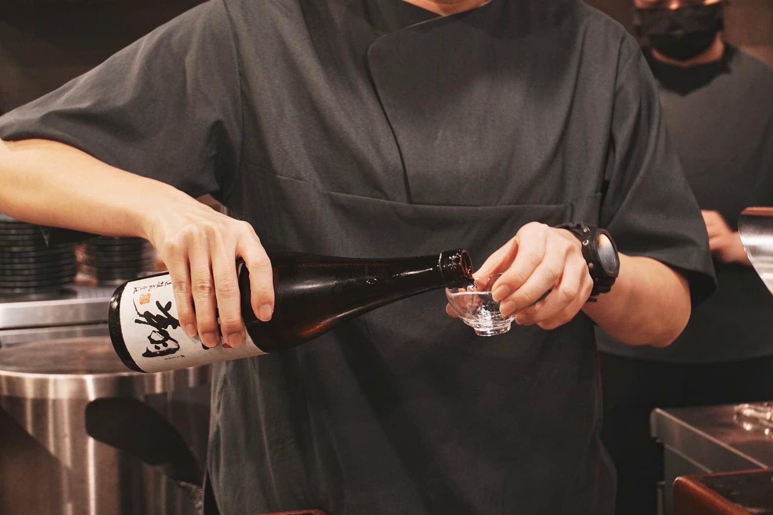 為了強調餐酒搭配特色，旺盛苑也為全新料理推薦搭餐酒款，光是店內常態供應就有約30款日本酒。