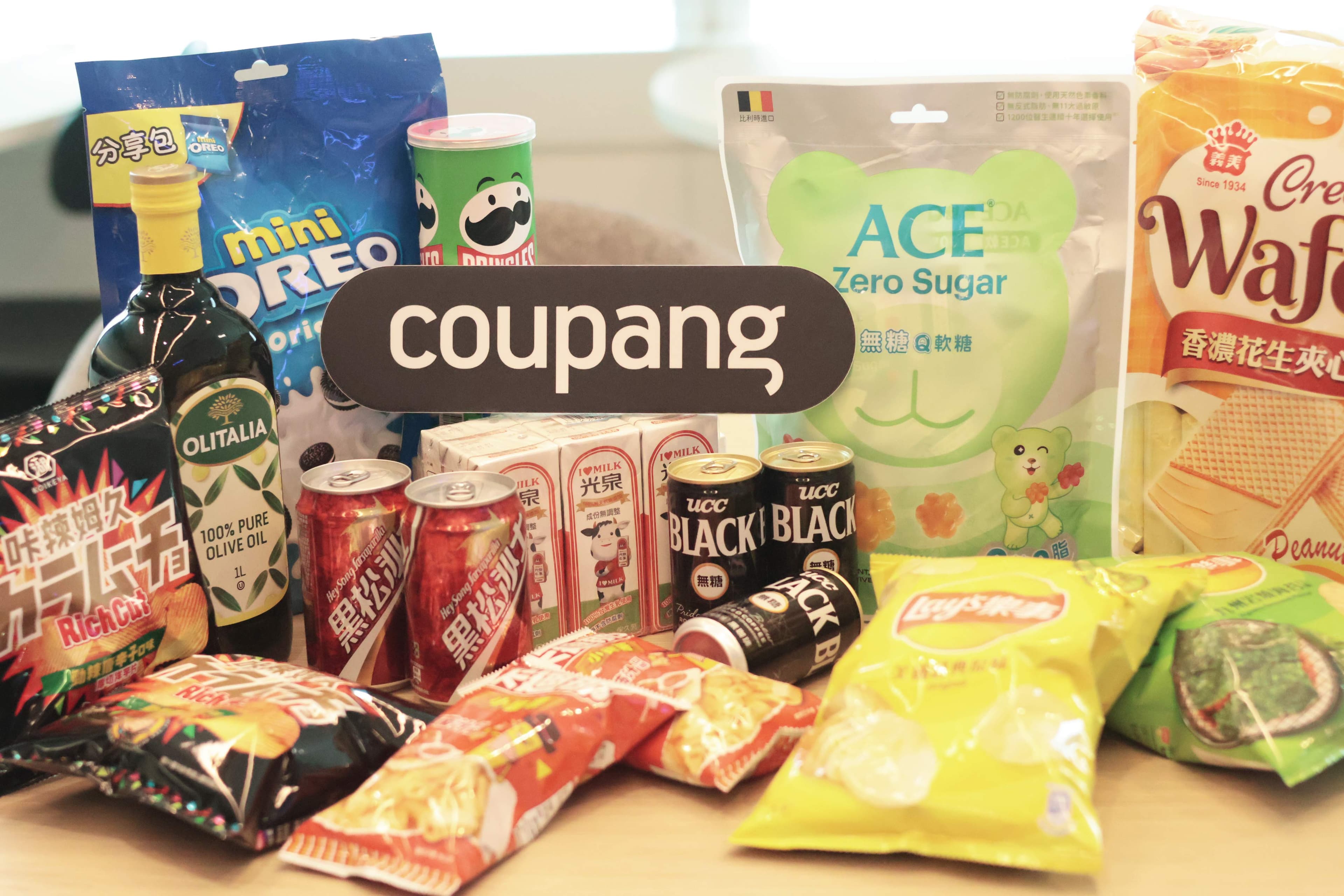從零食、飲料到日常食品，皆是此次「超夏殺」活動的重點品類之一，搭配火箭速配服務，讓居家補貨更加便利。