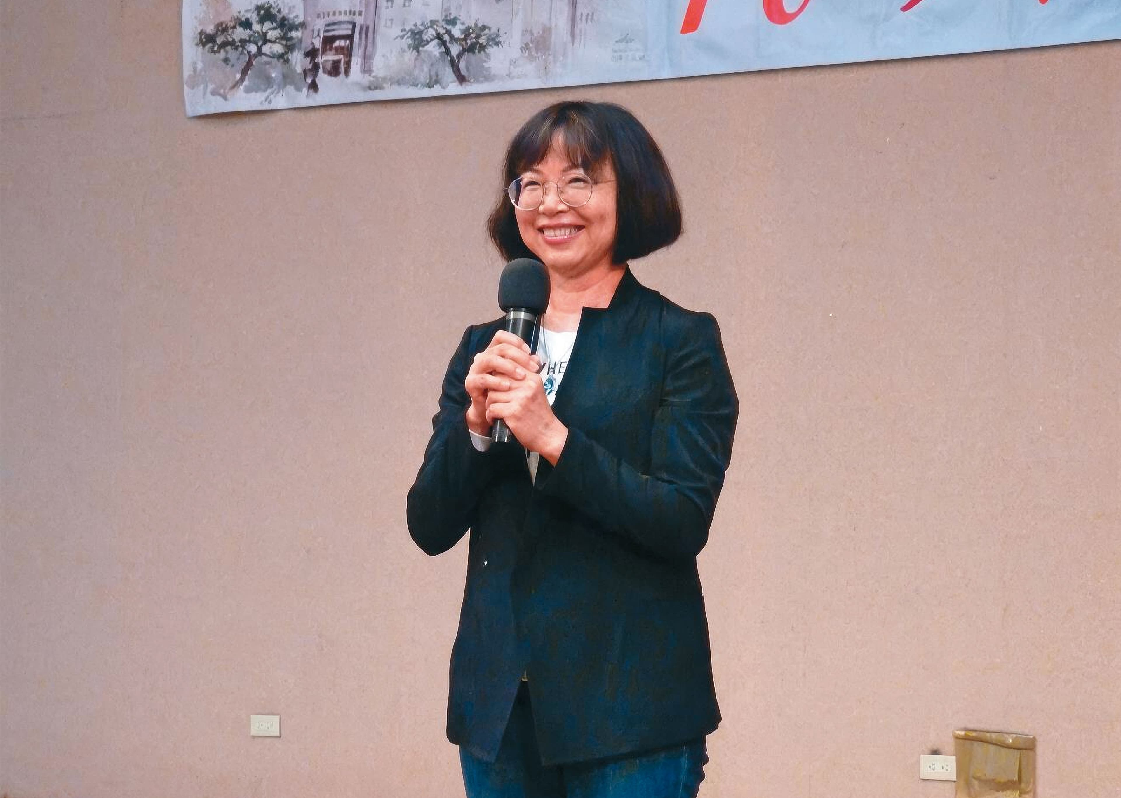台南生活美學館館長黃瓊瑩(圖)遭控圖利友好廠商上千萬元。(翻攝台南生活美學館臉書)