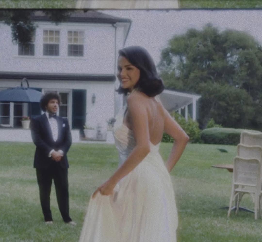 席琳娜與班尼婚禮美照首度曝光。（翻攝selenagomez IG）