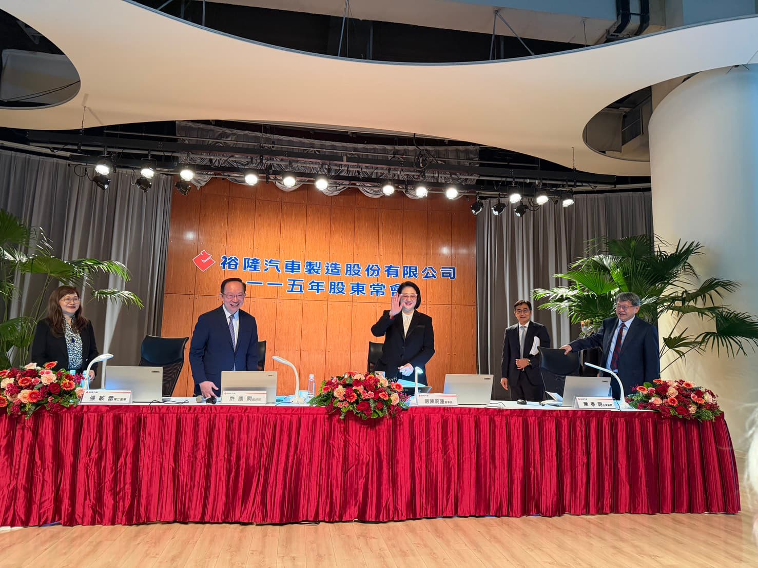 嚴陳莉蓮在股東會中強調，已成功取得三菱紐澳市場電動車出口訂單，讓裕隆跨足國際市場。