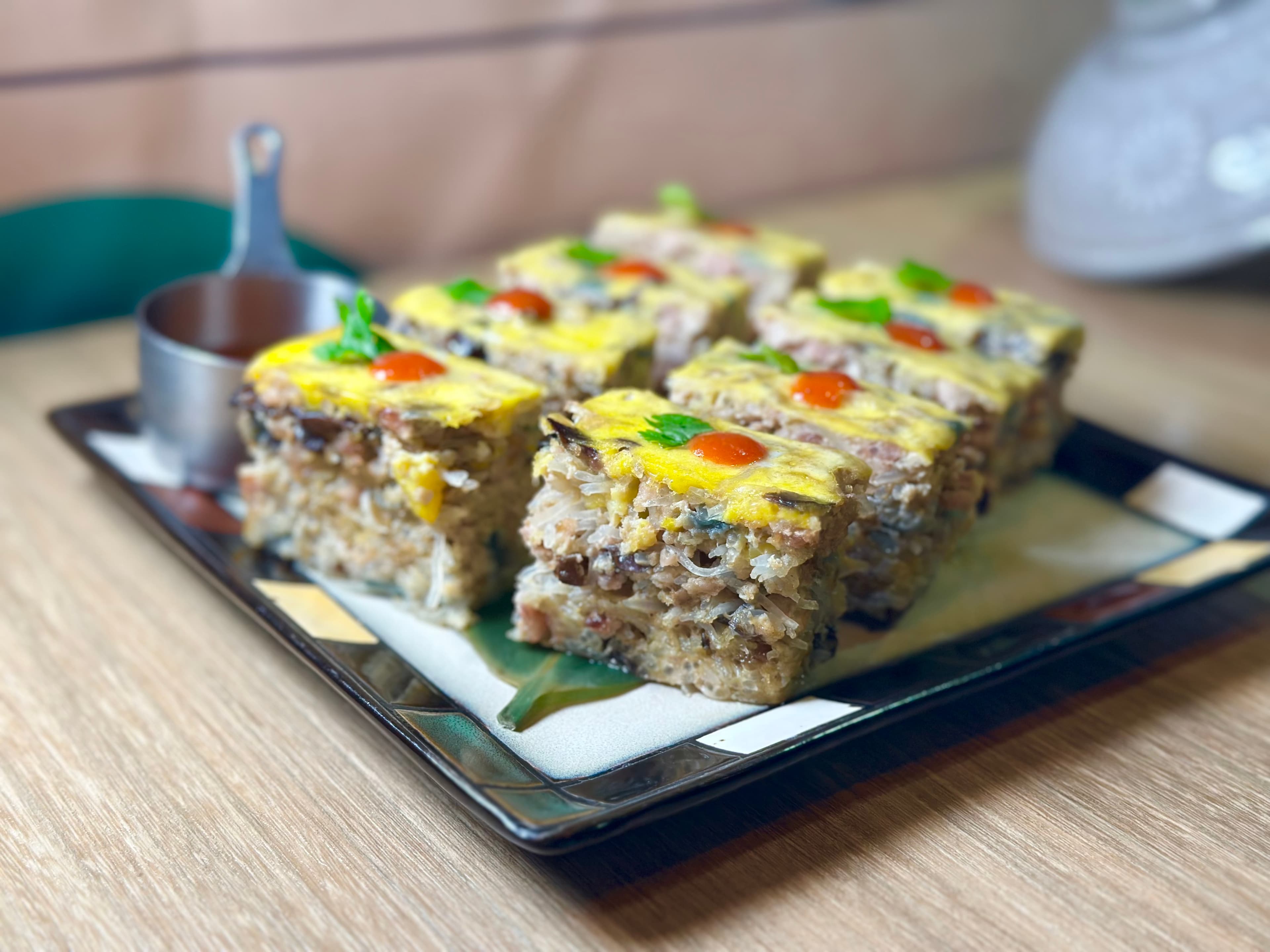 「冬粉豬肉蒸蛋」有瘦肉香氣，口感清爽不油膩。（300元／份）