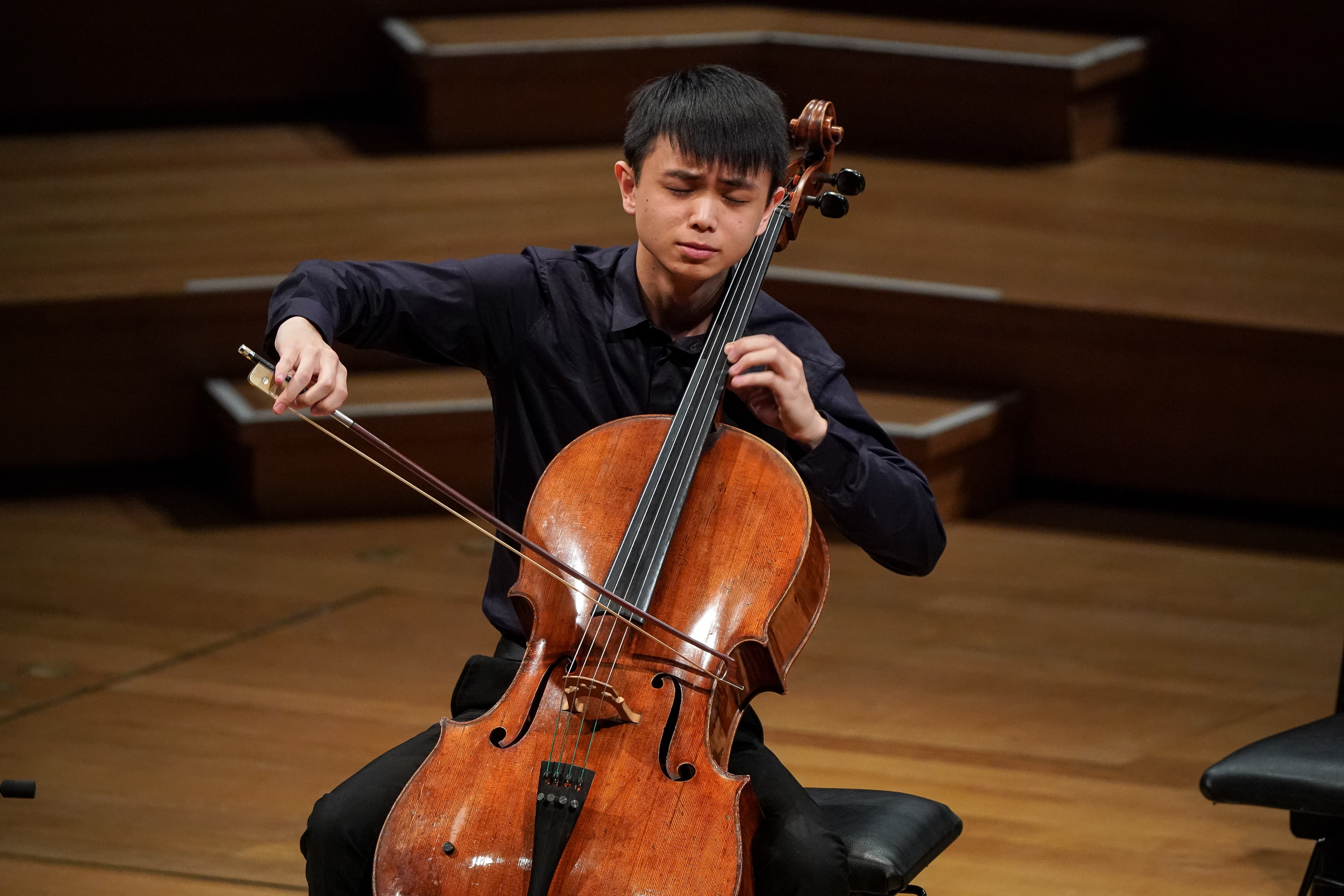 林恩俊曾代表台灣參加伊莉莎白皇后國際大提琴比賽。(翻攝queenelisabethcompetition.be)
