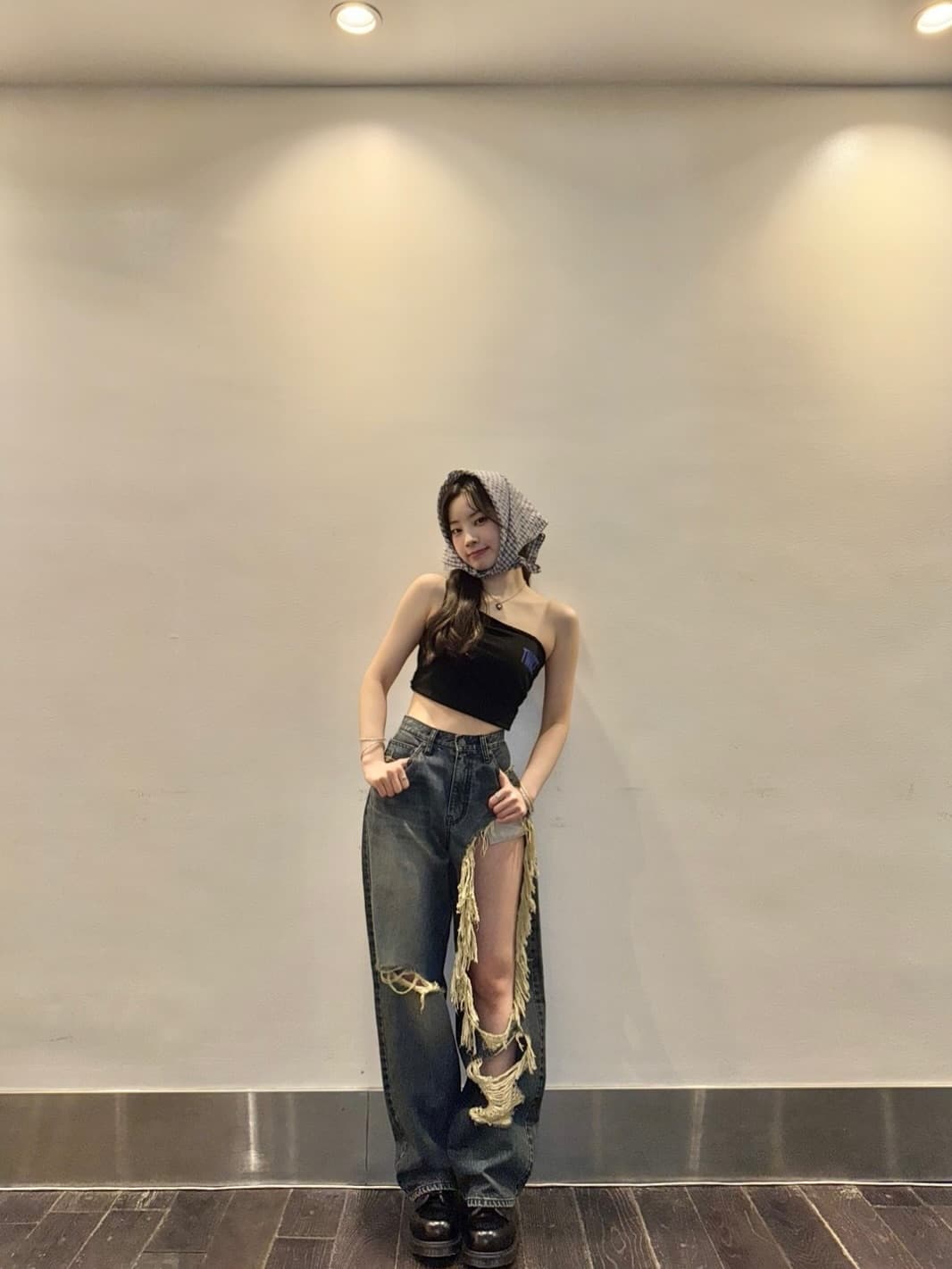 多賢早在北美巡演就已受傷，一度還是坐著完成舞台。（翻攝多賢IG）