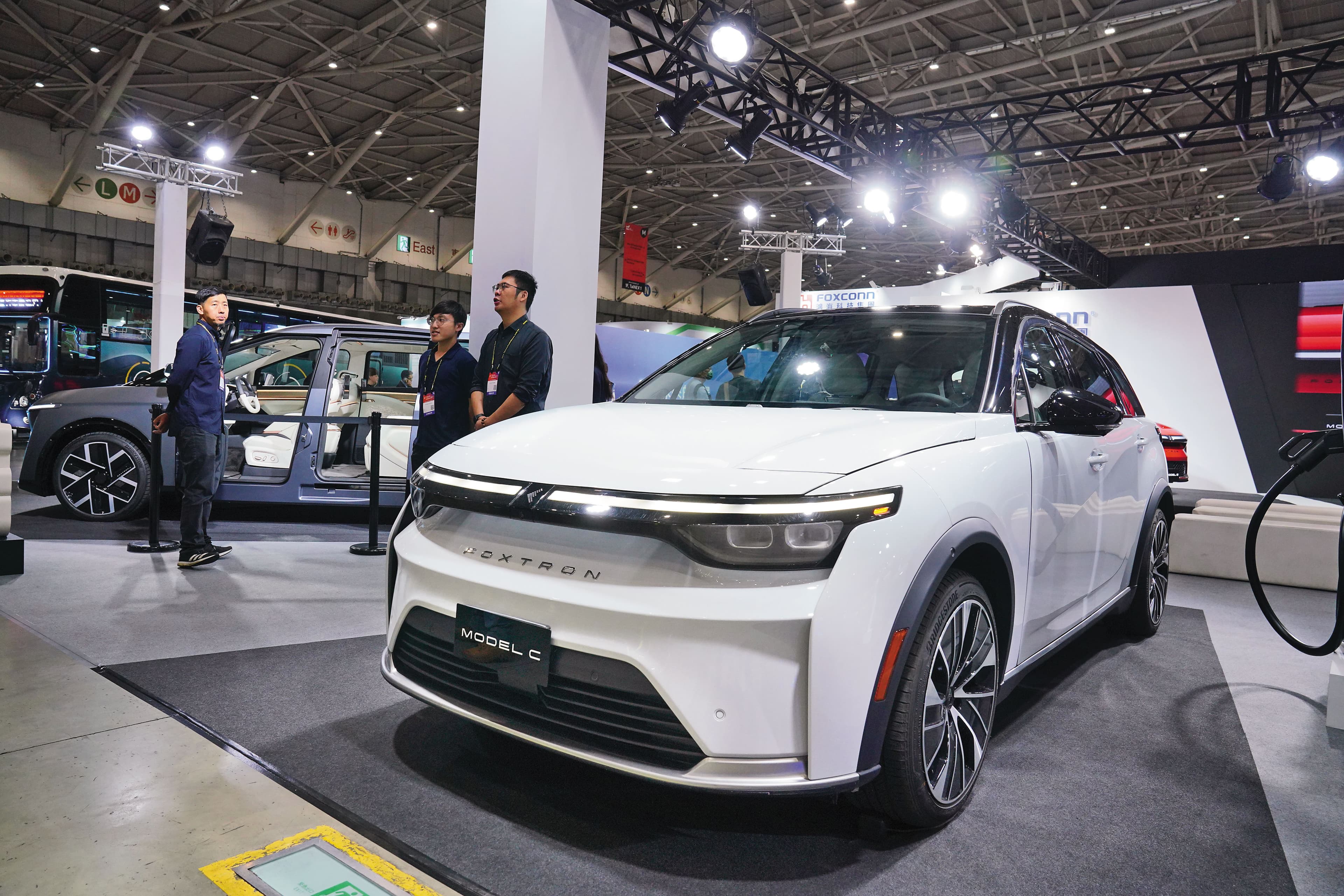 由裕隆旗下納智捷銷售的n7(Model C),是目前鴻華先進設計、在市面上賣最好的車種。